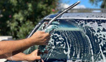 Maintaining your wiper blades