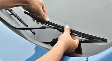 Easy installation process of Iveco Daily 2014-2022 Replacement Wiper Blades